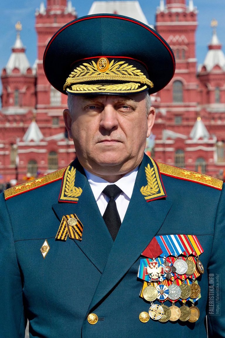 Генерал-полковник Сергей Каракаев