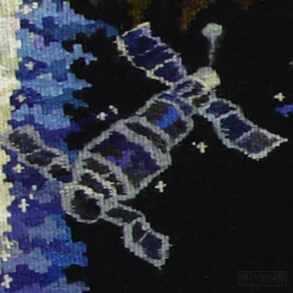 Увеличенный фрагмент левой части триптиха с изображением орбитальной станции «Салют-1»