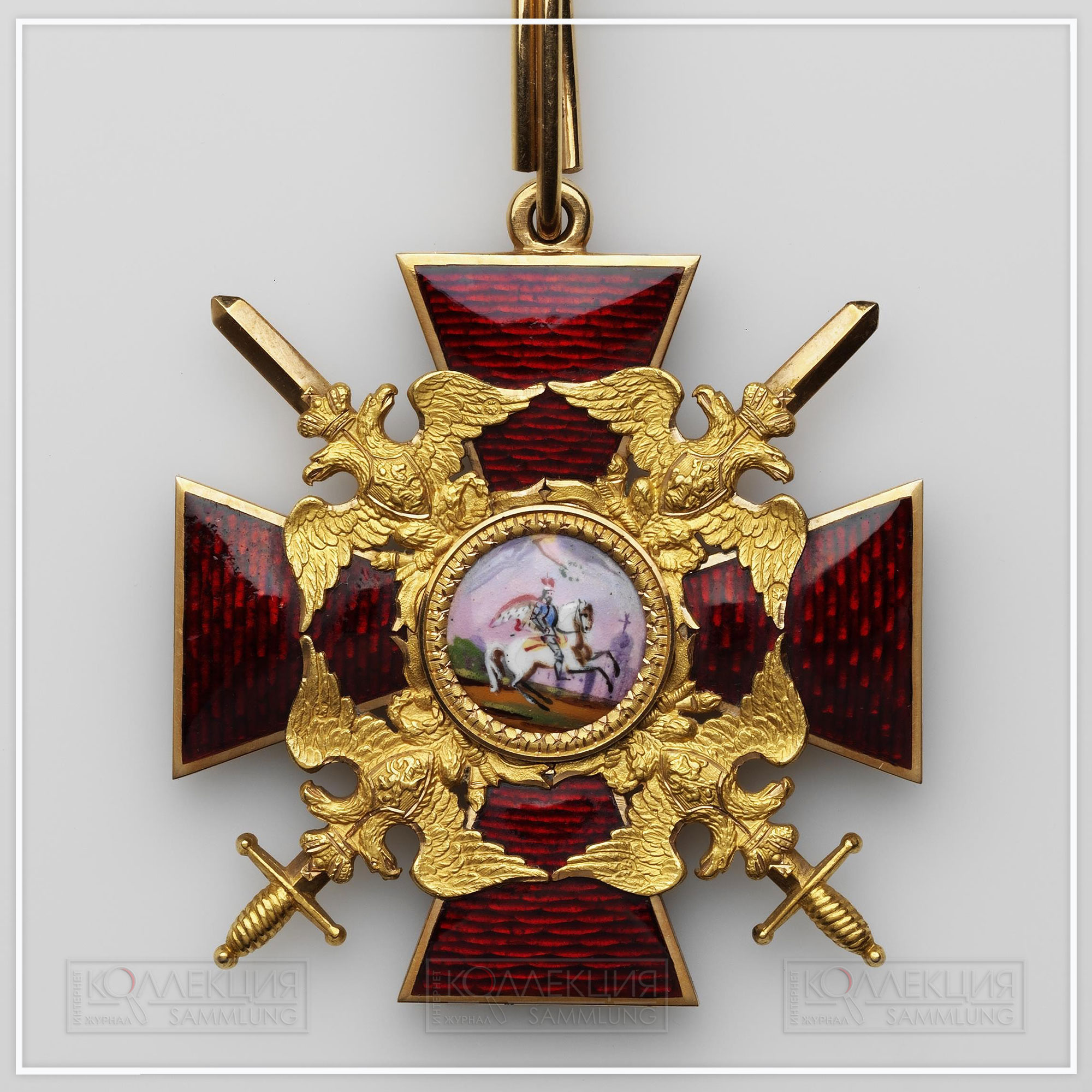 Знак ордена Святого Александра Невского с мечами. Санкт-Петербург, первая половина XIX в. Музеи Московского Кремля