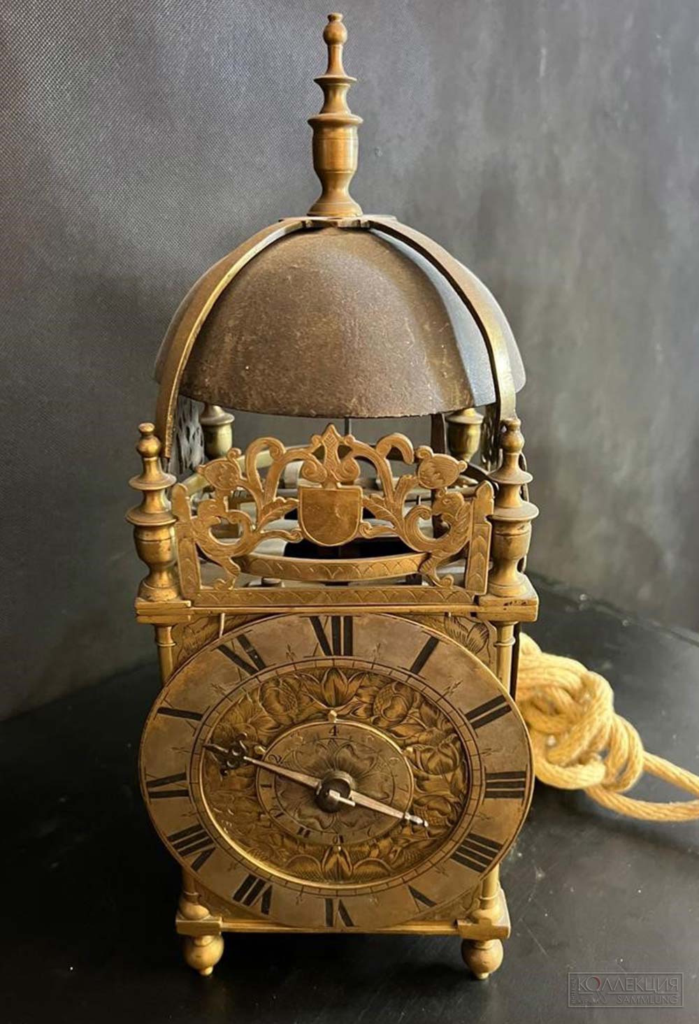 Часы люцерновые. Англия, Лондон. XVII век