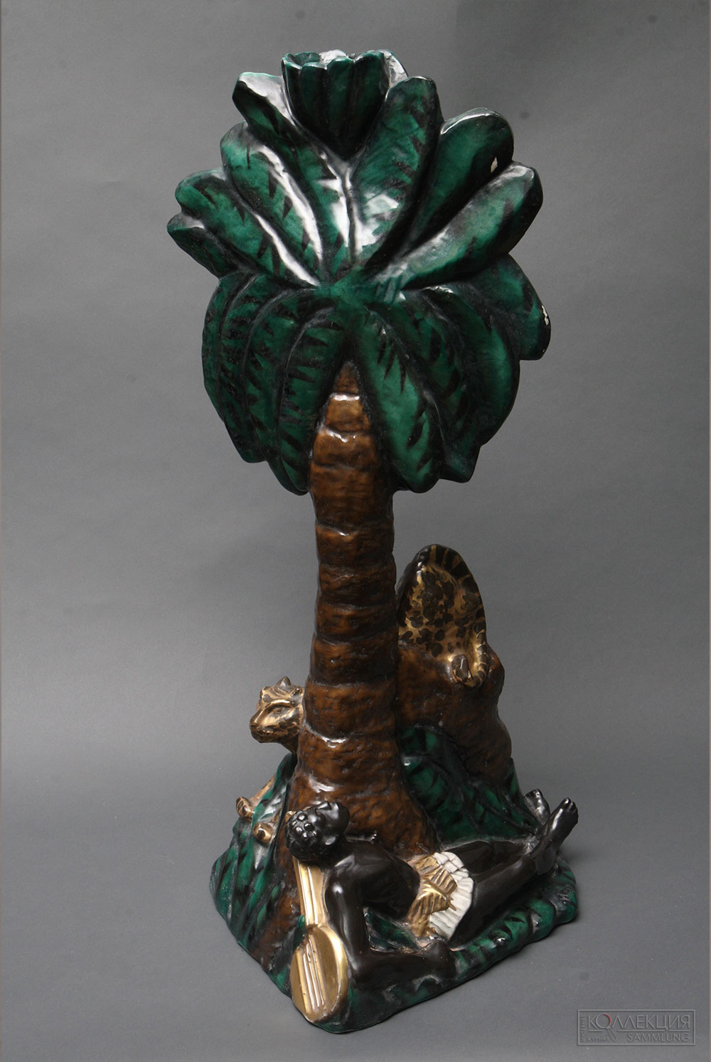 И.Г. Фрих-Хар. Скульптурная лампа «Негр под пальмой», 1929