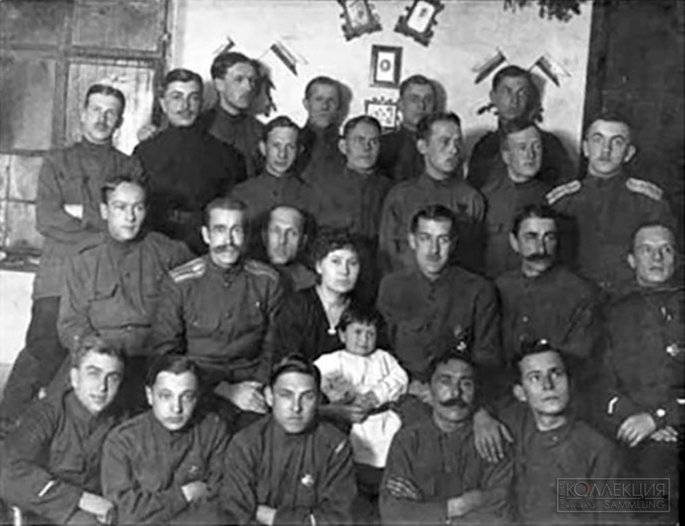 Офицеры Симферопольского офицерского полка, 1920 год