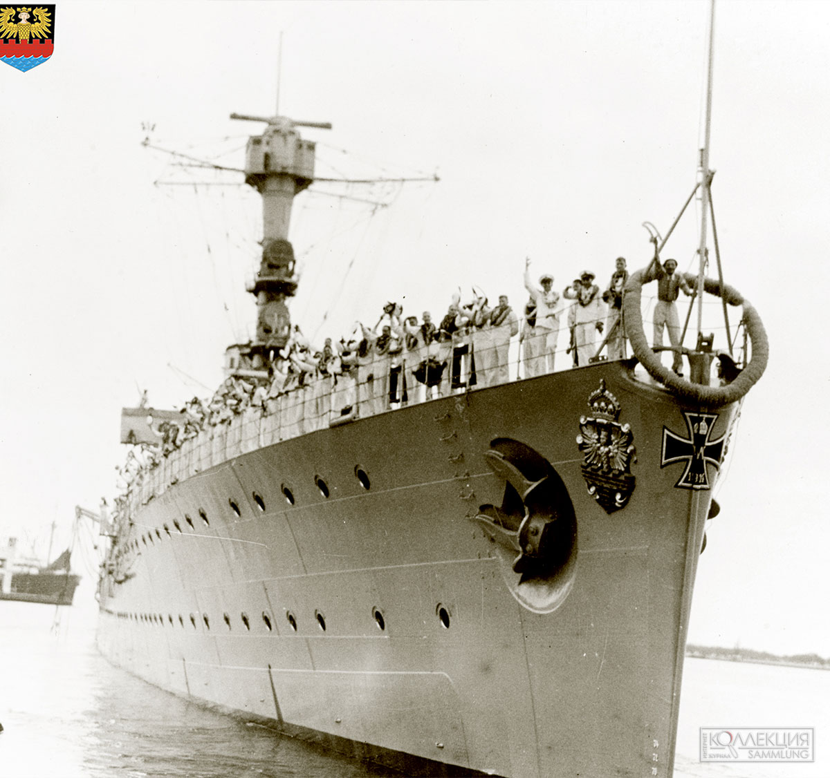 Лёгкий крейсер Emden III в Ганалулу на Гаваях, 17 февраля 1936 год