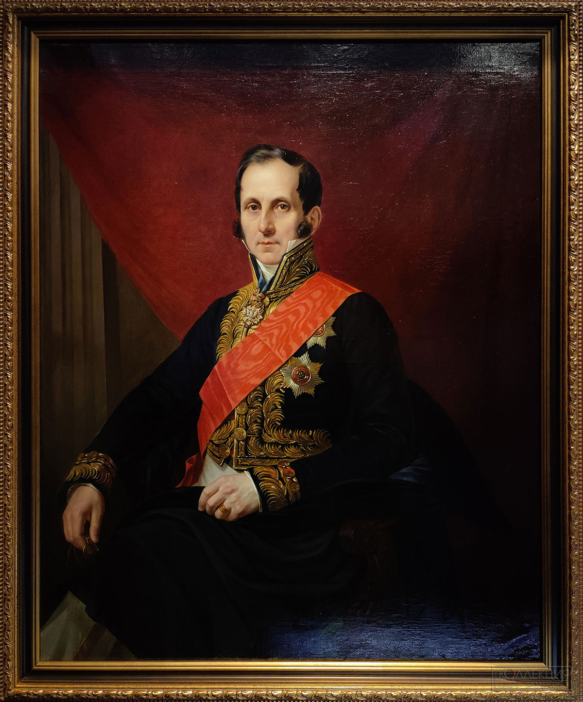 Каневский К.Я. Портрет С.С. Уварова. Около 1844. Холст, масло. Сергей Семенович Уваров (1786-1855), граф (1846), министр народного просвещения в 1833-1849 гг. Создатель идеологической концепции «Православие, Самодержавие, Народность», которая, по его замыслу, должна была стать основой образования в России. Как министр способствовал ограничению доступа в университеты для низших сословий и урезал университетскую автономию. При этом добился введения в практику заграничных стажировок за казённый счёт для выпускников, готовившихся к преподавательской карьере, и увеличил жалованье преподавателям. Это способствовало становлению русских научных школ. Поощрял развитие исторической науки, славяноведения, византиноведения. Считал преподавание истории в народном образовании «делом государственным». Его сын, знаменитый археолог А.С. Уваров (1824-1884), стал одним из основателей Исторического музея.