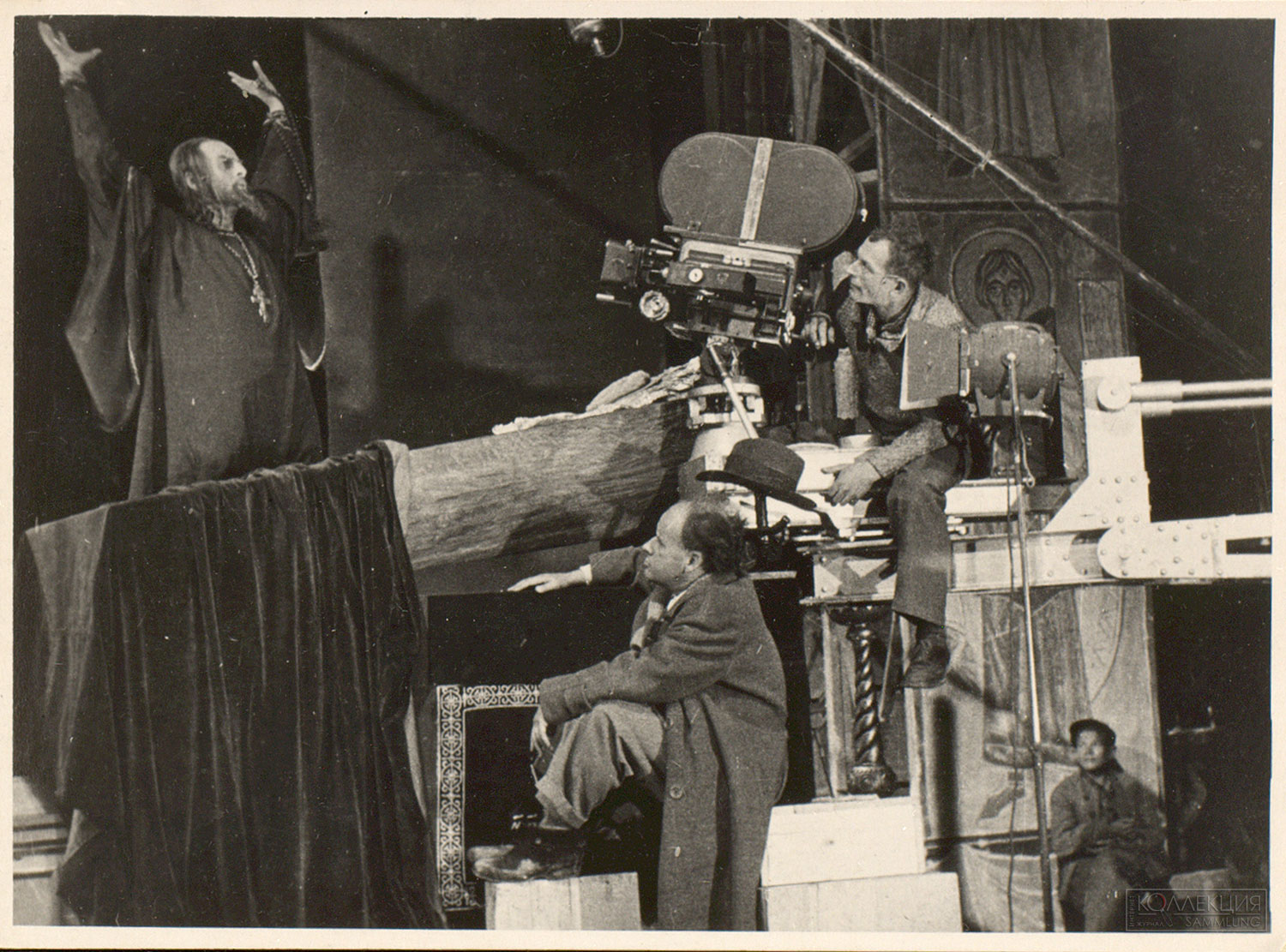 Съёмки фильма «Иван Грозный» (1 серия). 1942–1944. Российский государственный архив литературы и искусства