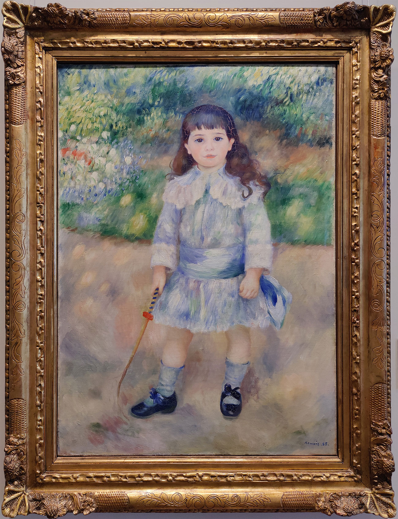 Пьер-Огюст Ренуар (1841-1919). Ребёнок с кнутиком. 1885. Холст, масло. Поступление: 1948 г., из Государственного музея нового западного искусства: приобретено И.А. Морозовым в 1913 г. в галерее Воллара (Париж). Инв. № ГЭ-9006 Pierre-Auguste Renoir (1841-1919). Child with a Whip. 1885. Oil on canvas. Acquired in 1948 from the State Museum of Modern Western Art: purchased by Ivan Morozov from the Vollard Gallery, Paris, in 1913