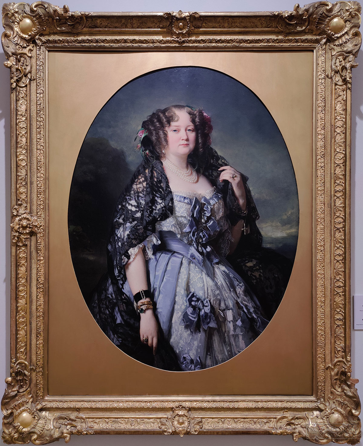 Франц Ксавьер Винтерхальтер (1805-1873). Портрет княгини Софьи Александровны Радзивилл. 1864. Холст, масло. Поступление: 1921 г.; ранее в собрании князя К.А. Горчакова. Инв. № ГЭ-4253 Franz Xaver Winterhalter (1805-1873). Portrait of Princess Sophia Radziwiłł. 1864. Oil on canvas. Acquired in 1921; formerly in the collection of Prince Konstantin Gorchakov