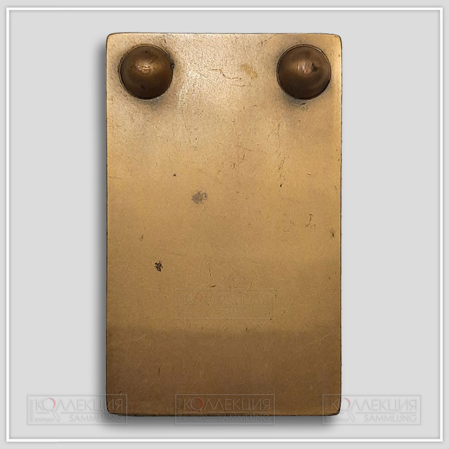 Медальерное пресс-папье