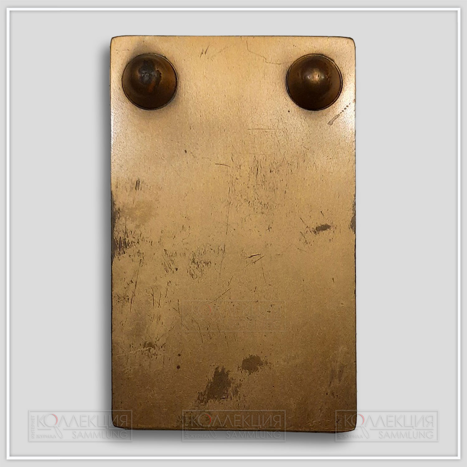 Медальерное пресс-папье