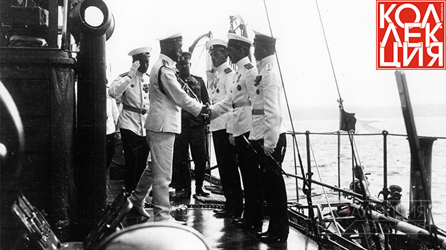 Император Николай II на эскадренном миноносце «Эмир Бухарский»