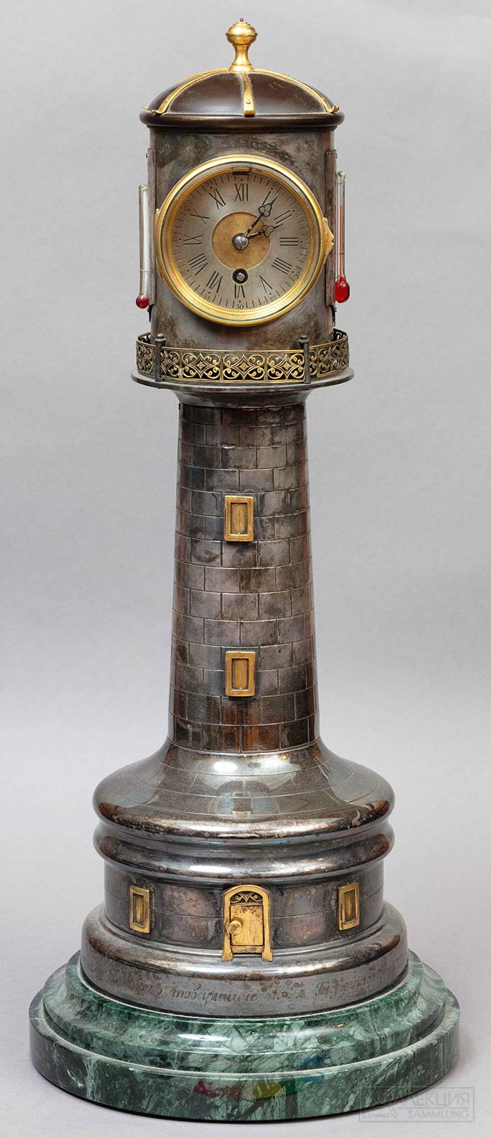 Индустриальные часы в форме маяка, предположительно изготовлены Андре Ромен Гильме 1895 – 1905 годы. Принадлежали генерал-лейтенанту корпуса гидрографов Андрею Ипполитовичу Вилькицкому