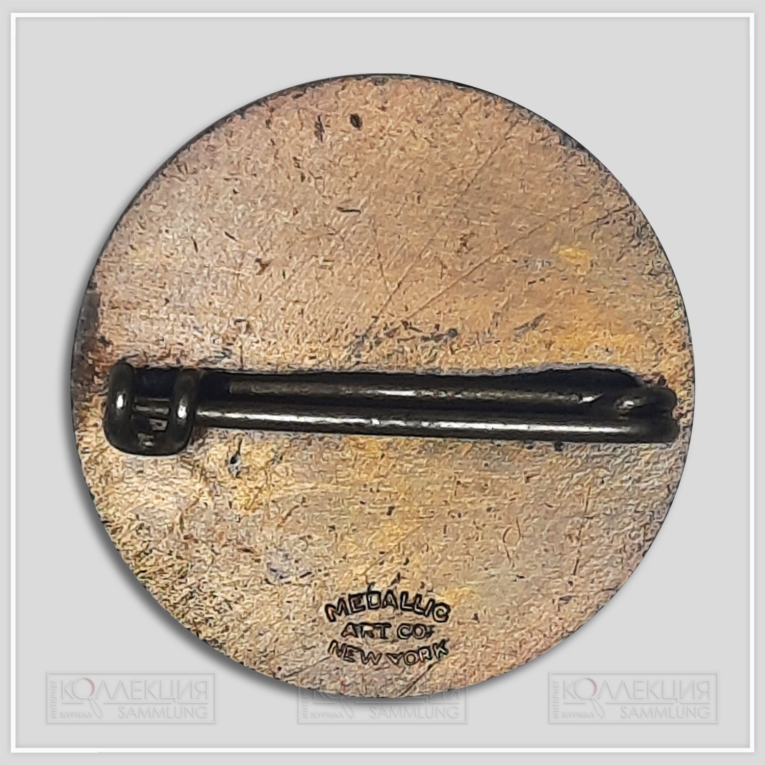 Вариант – значок (d=21 mm, p=4 gr).