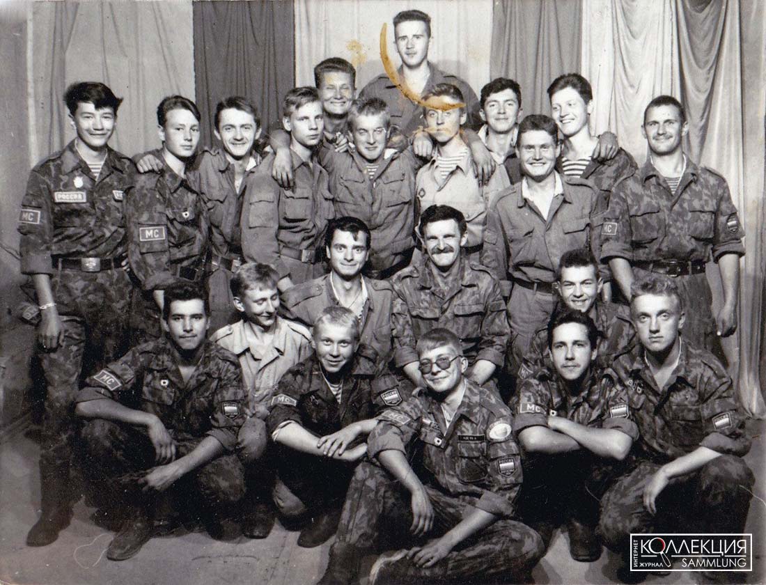 Военнослужащие из состава 45-й гв. МСД. Цхинвал, 1994 год