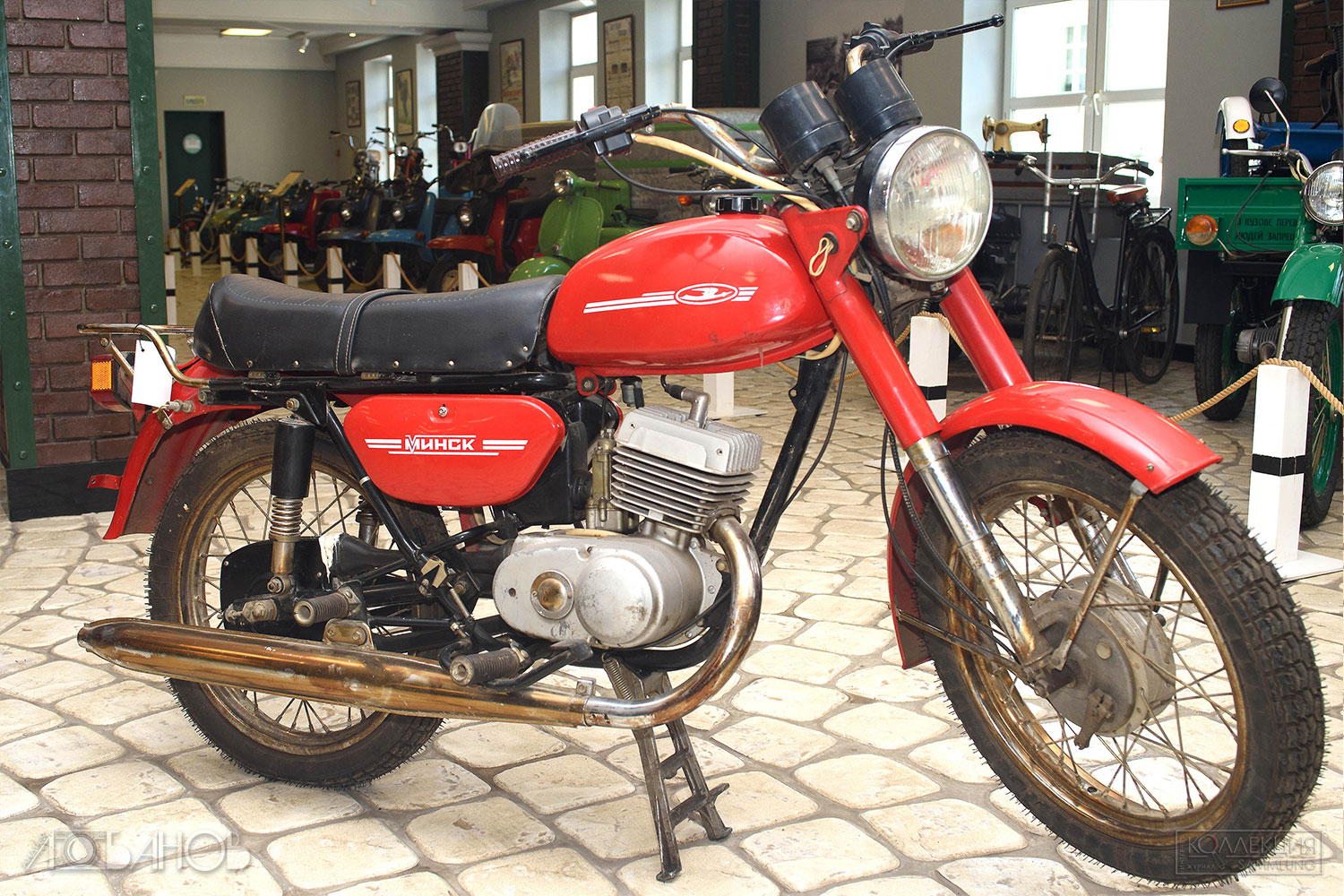 Мотоцикл «Минск-125» с аистом (ММВЗ 3.112.1 (или ММВЗ 3.112.11). Минский мотоциклетно-велосипедный завод (ММВЗ). Выпускался 1986 - 1991 годы