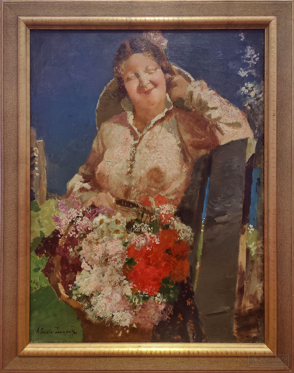Алексей Исупов (1889-1957). Портрет жены с корзинкой цветов. 1930-e. Холст, масло. Вятский художественный музей имени В.М. и А.М. Васнецовых, Киров. Изображена Тамара Николаевна Исупова (урожд. Иванова; 1889-1968) дочь Оренбургского купца, жена художника с 1913 года