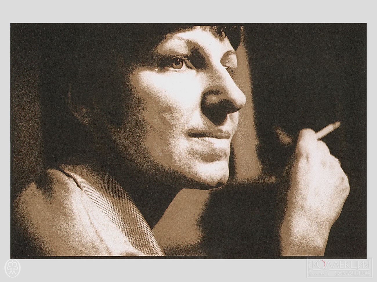 Елена Романова, куратор (1959). Съёмка 1995. Фото Михаил Михальчук